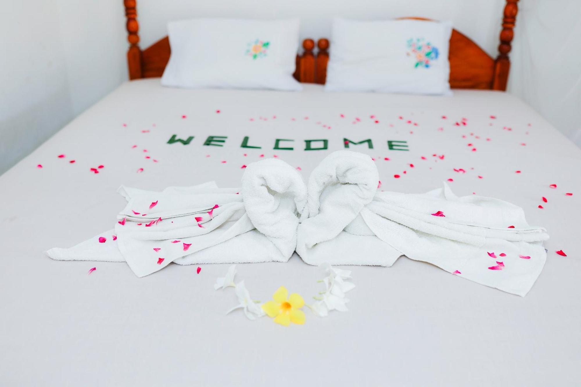Beach Lagoon Guesthouse Тангалла Экстерьер фото