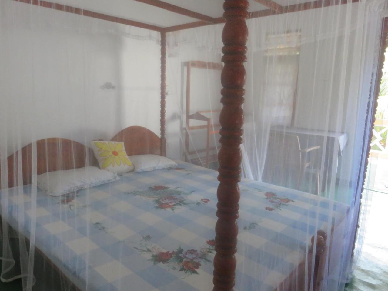 Beach Lagoon Guesthouse Тангалла Экстерьер фото