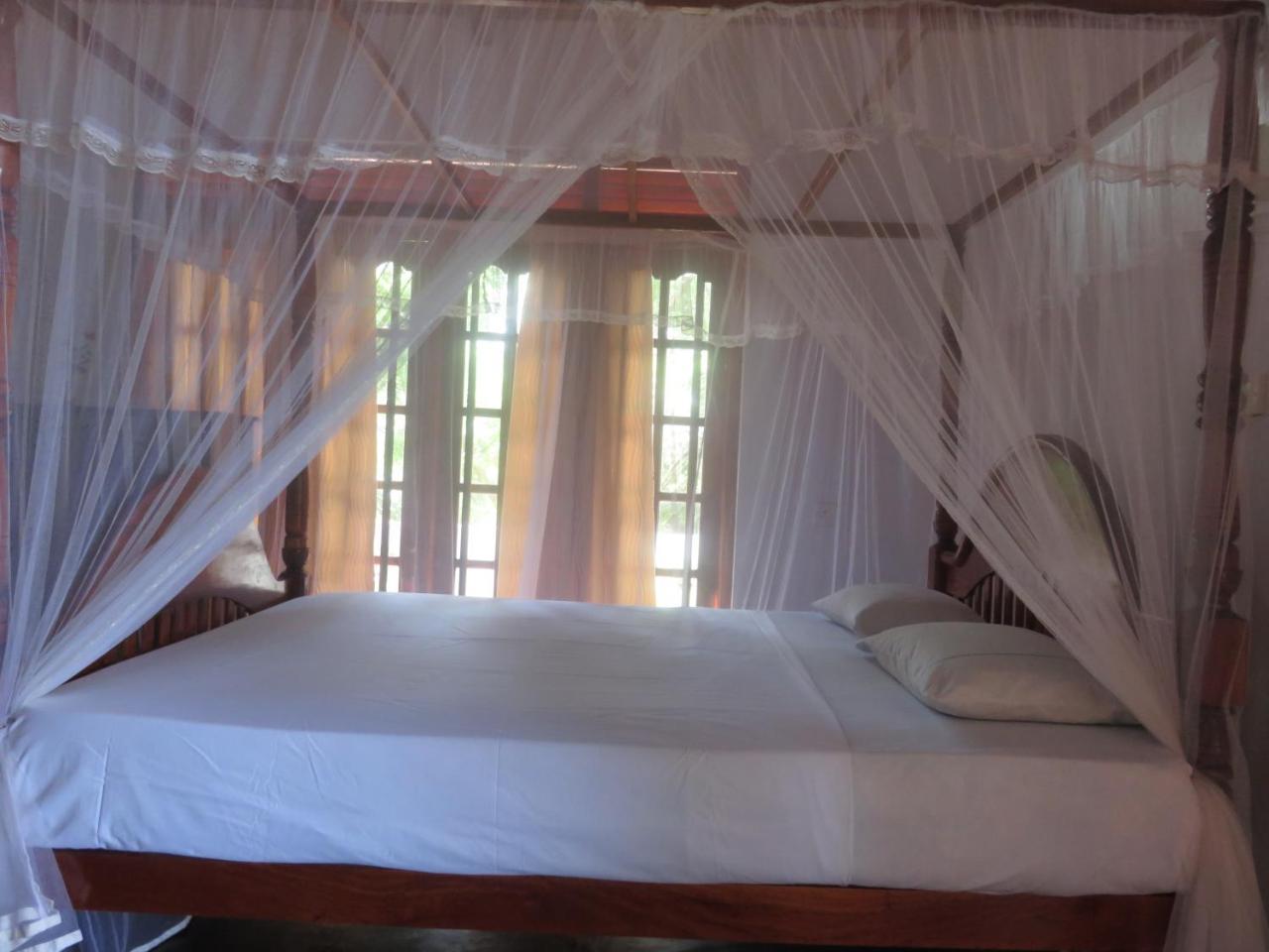 Beach Lagoon Guesthouse Тангалла Экстерьер фото